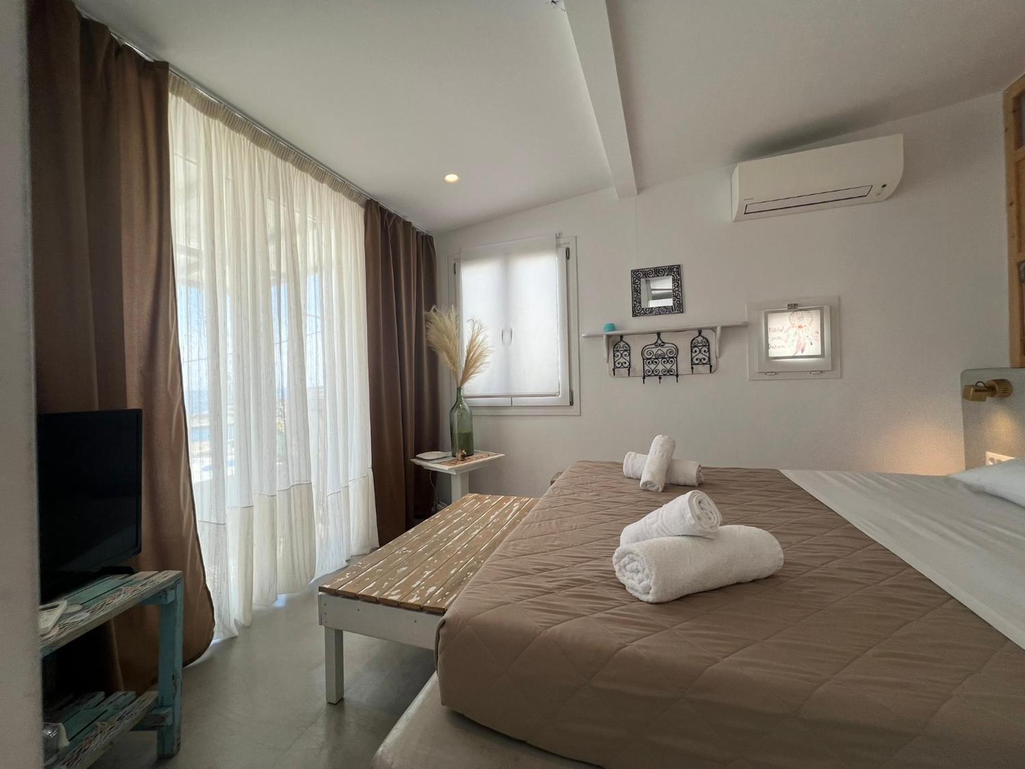 Mykonos Tourlos Nests - Sea View Escape Apartment Ngoại thất bức ảnh